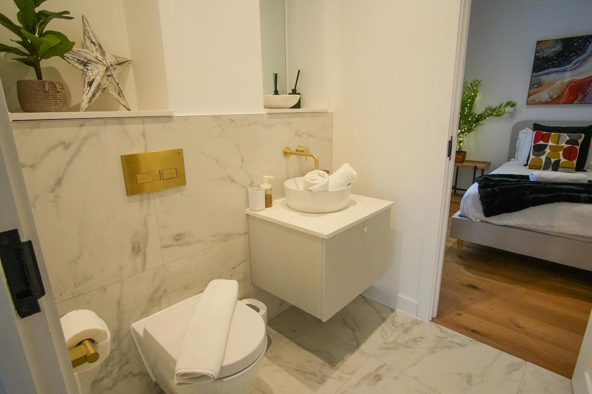 Sunrise 1 Bedroom Apartment In Central Eastbourne Eksteriør bilde