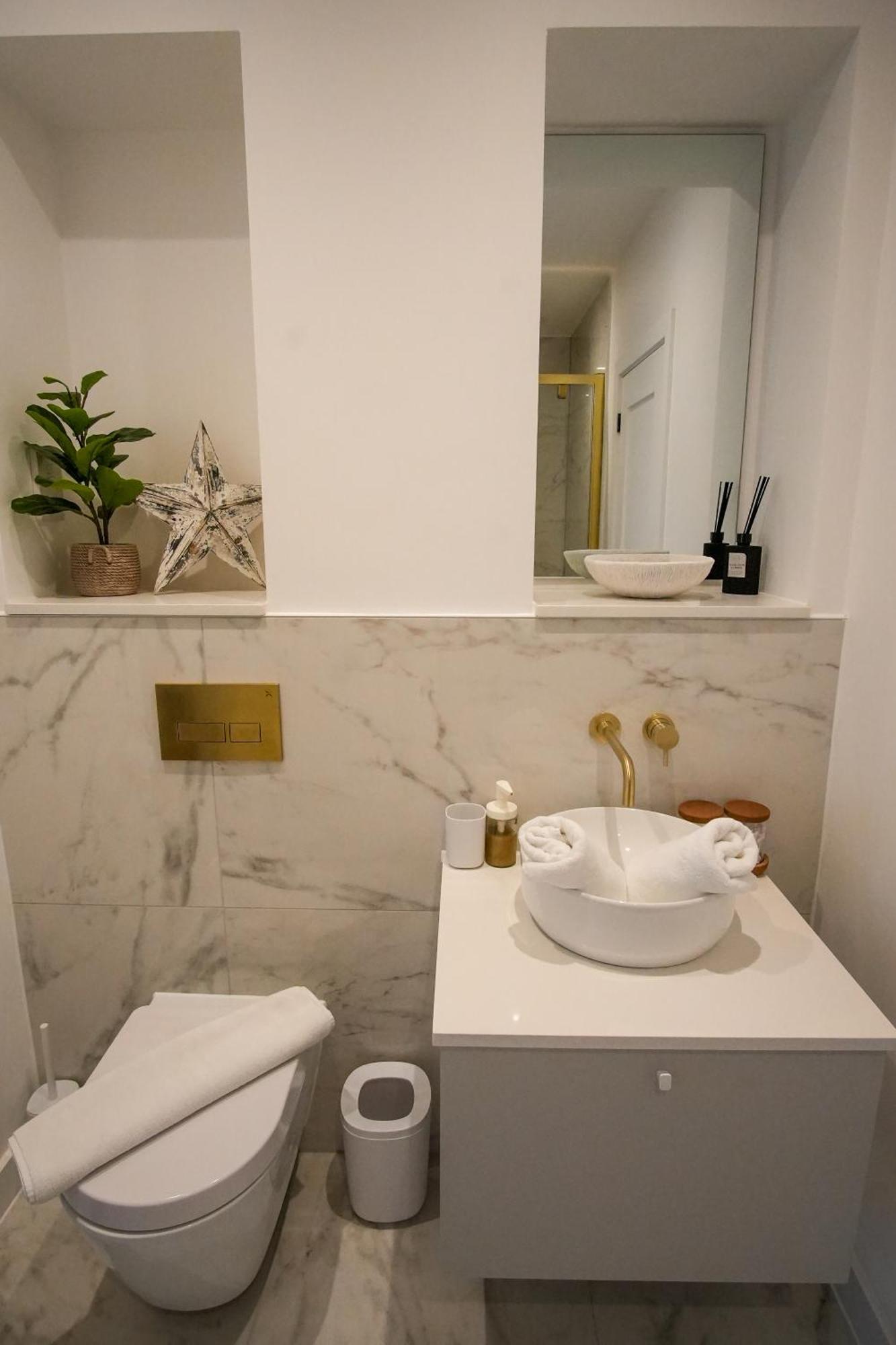 Sunrise 1 Bedroom Apartment In Central Eastbourne Eksteriør bilde